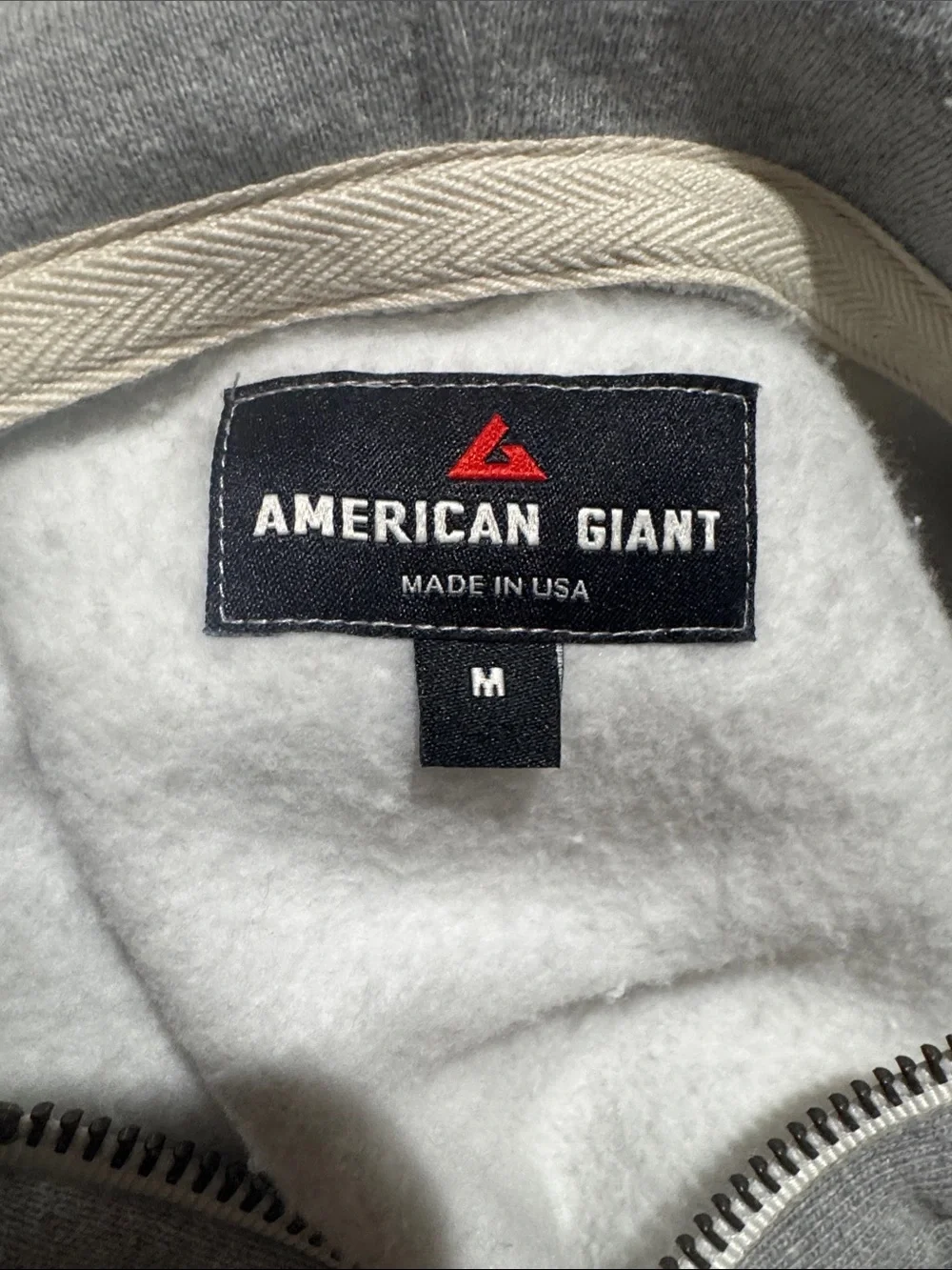 AMERICAN GIANT Men's Midweight Full Zip - size Medium (mens)